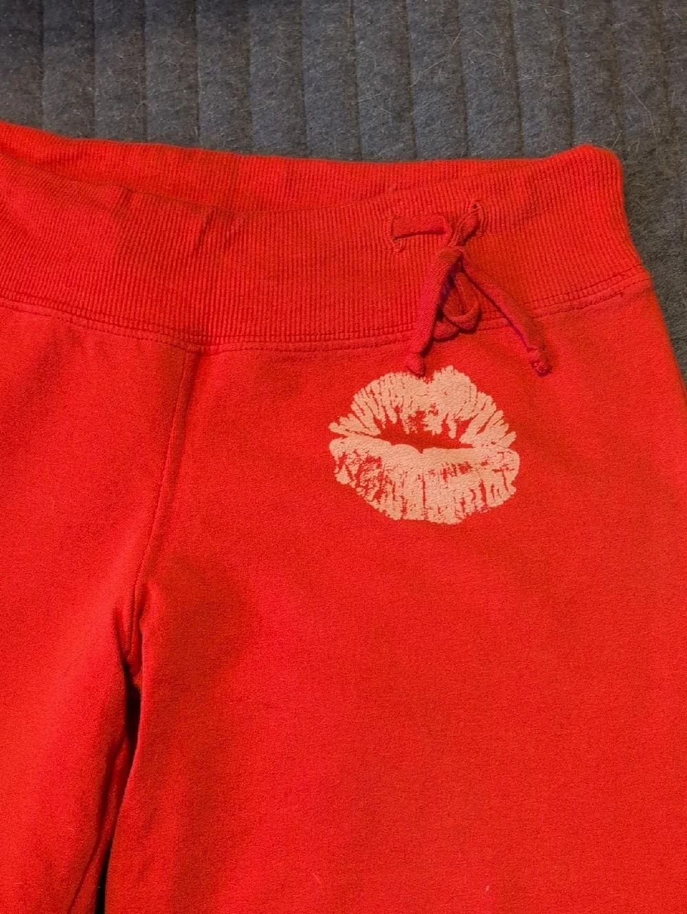 Harajuku Lovers Red Sweatpants Gwen Stefani No Doubt Sz S - Picture 2 of 7